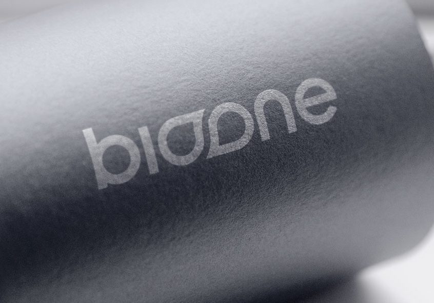 黑卡材质的LOGO样机PS素材，免费分享下载