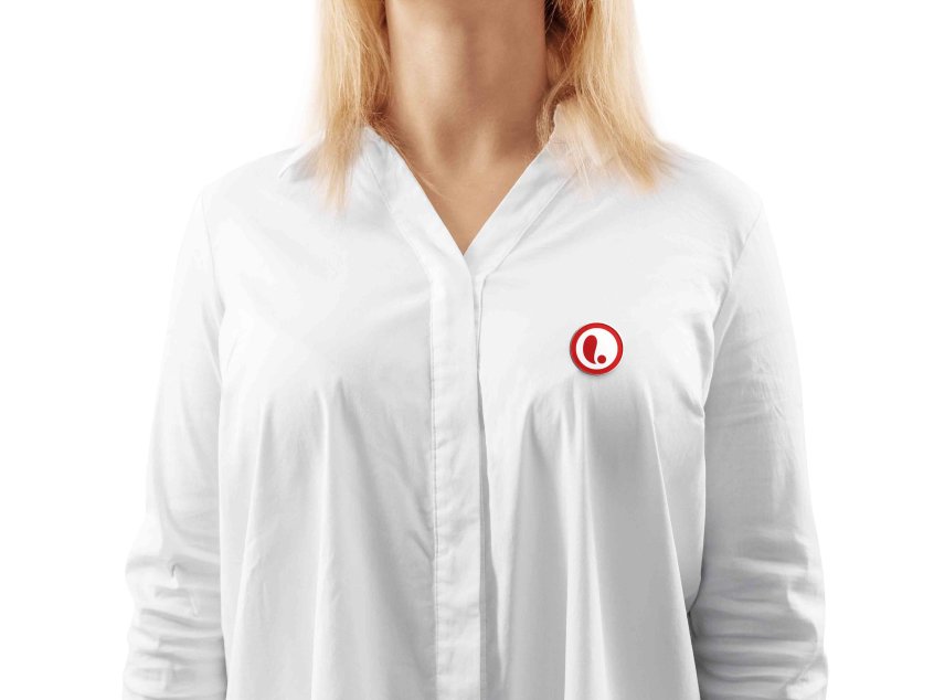 企业徽章设计PSD样机效果图素材